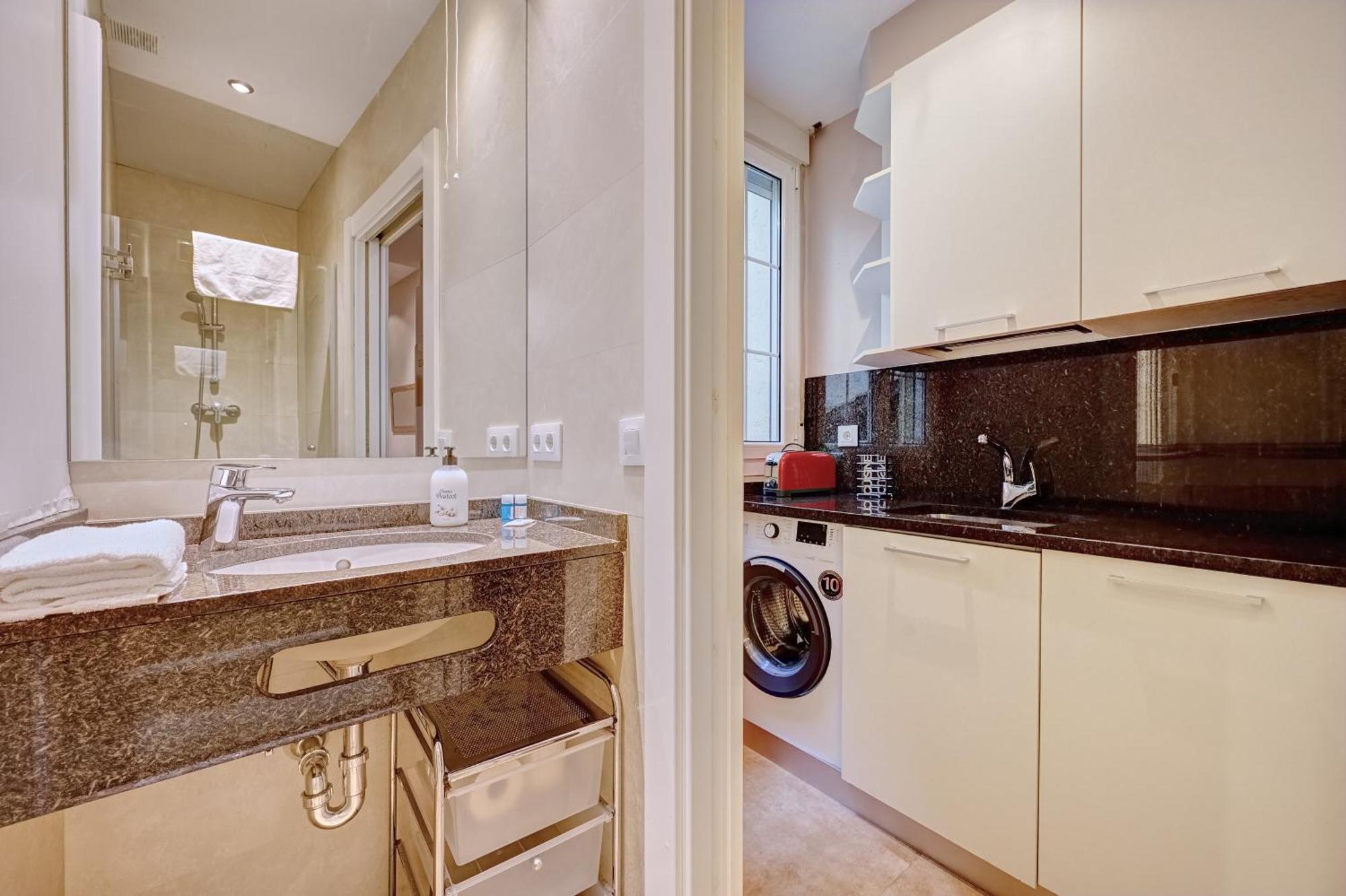 Curia 6 By Clabao Apartment Pamplona Ngoại thất bức ảnh